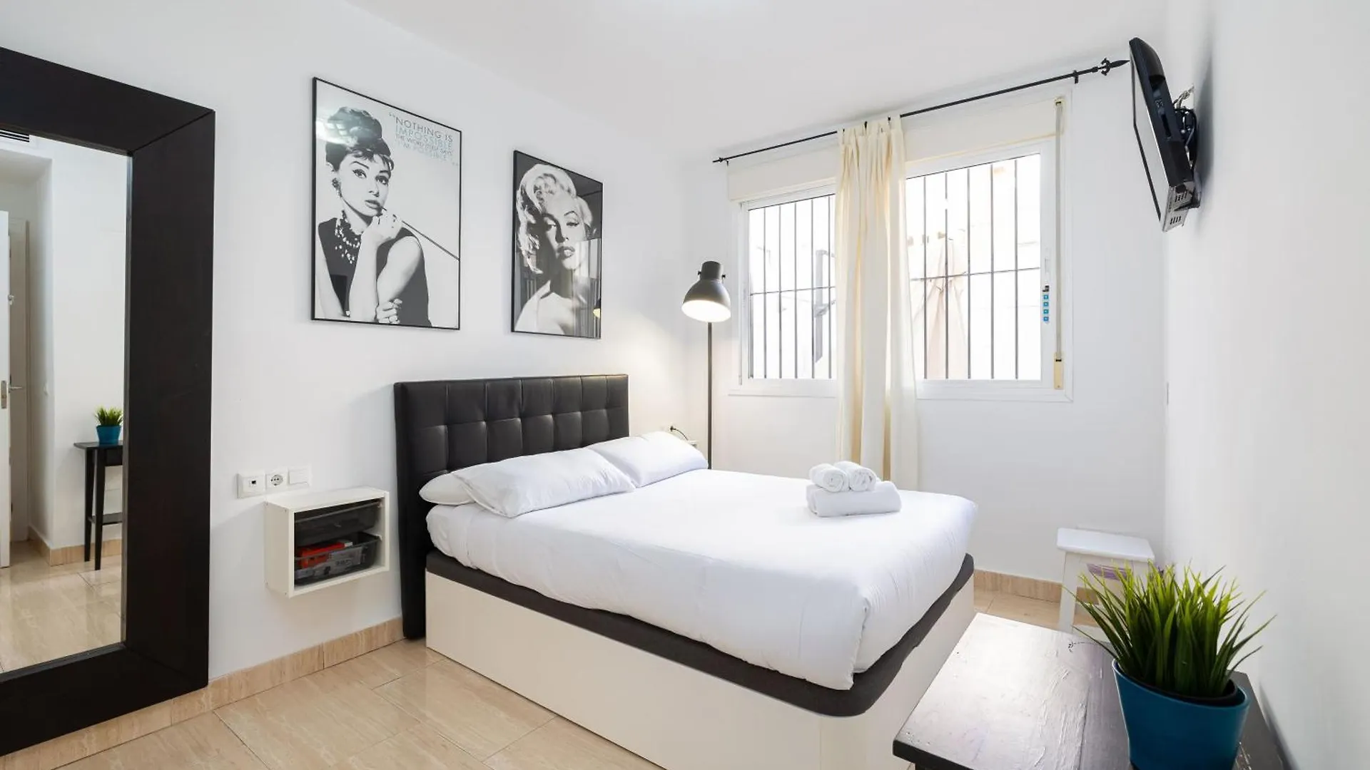 Cosy Flat Terrace 2 Bed 2 Bath Downtown Appartement Málaga